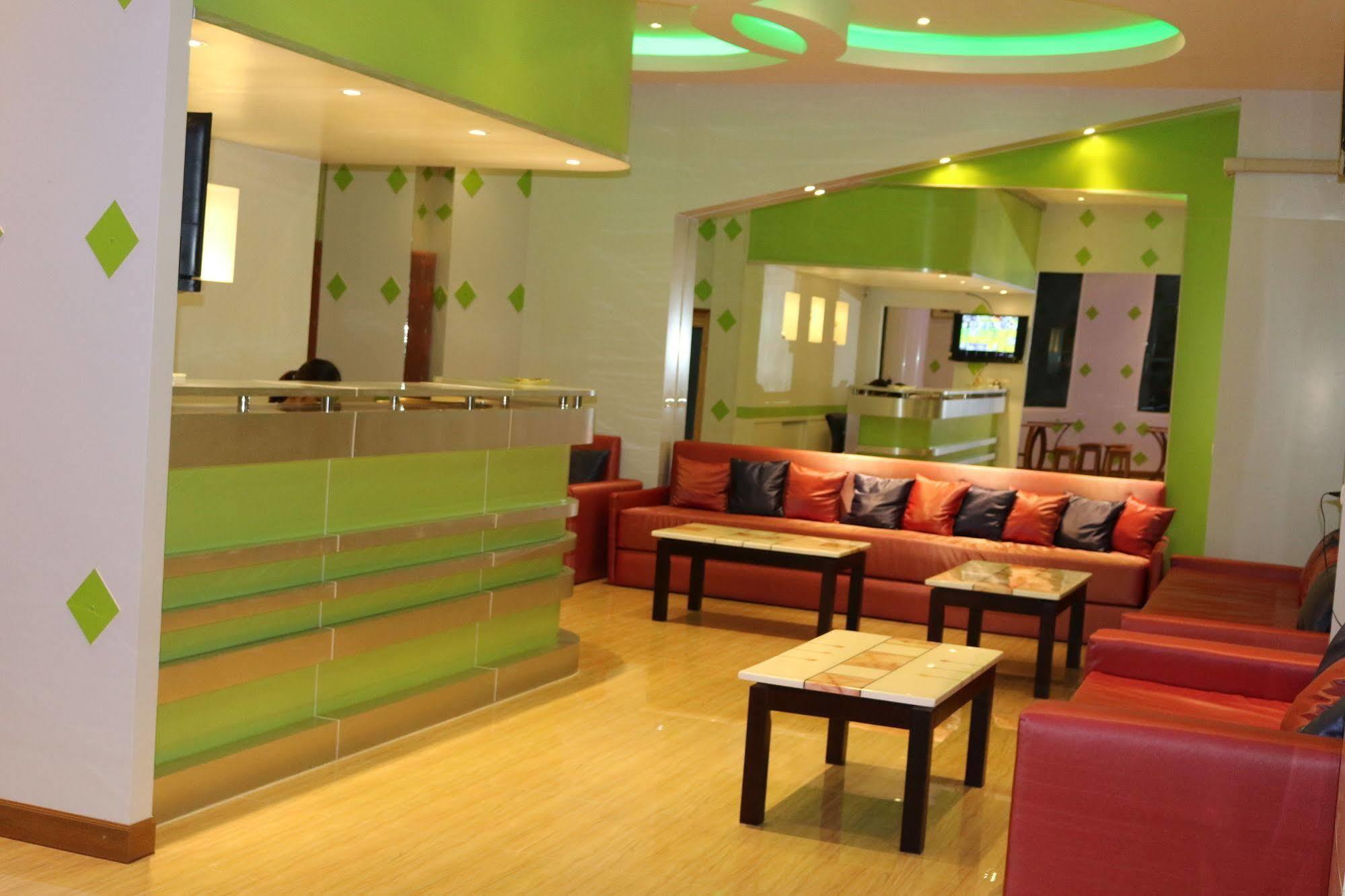 Lucky Green View Banguecoque Exterior foto